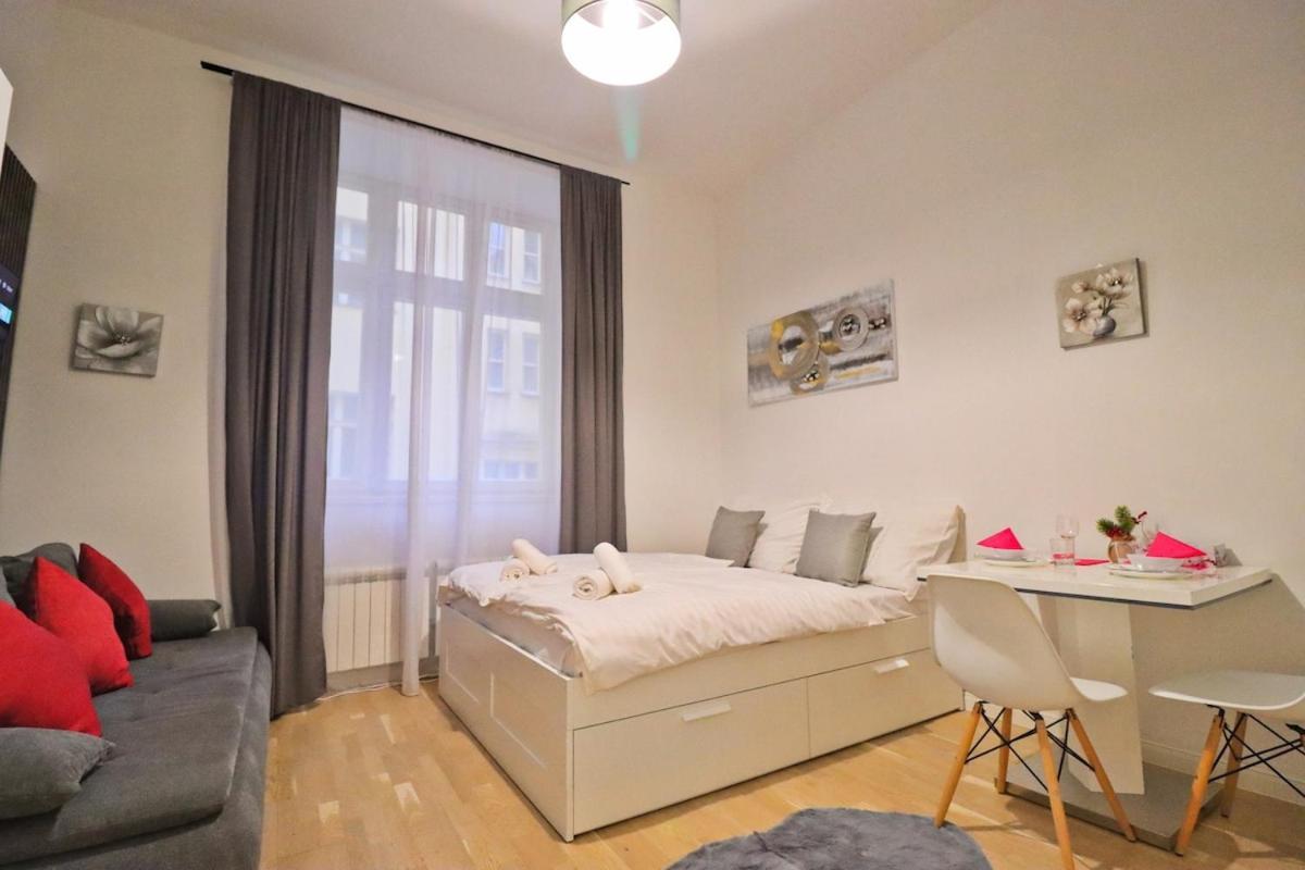 Modern In The Heart Of Apartamento Praga